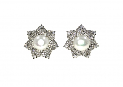 Fresh Water Pearl With Cubic Zirconia Star Earring