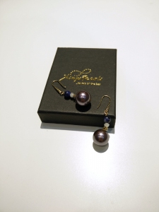 H/M Pearl Shell Earring-Purple
