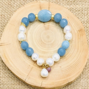 Fresh Water Pearl With Chalcedony Charm Bracelet